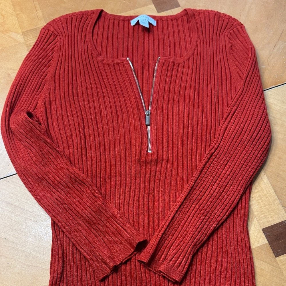 New York & Company Vibrant Red Knit Top